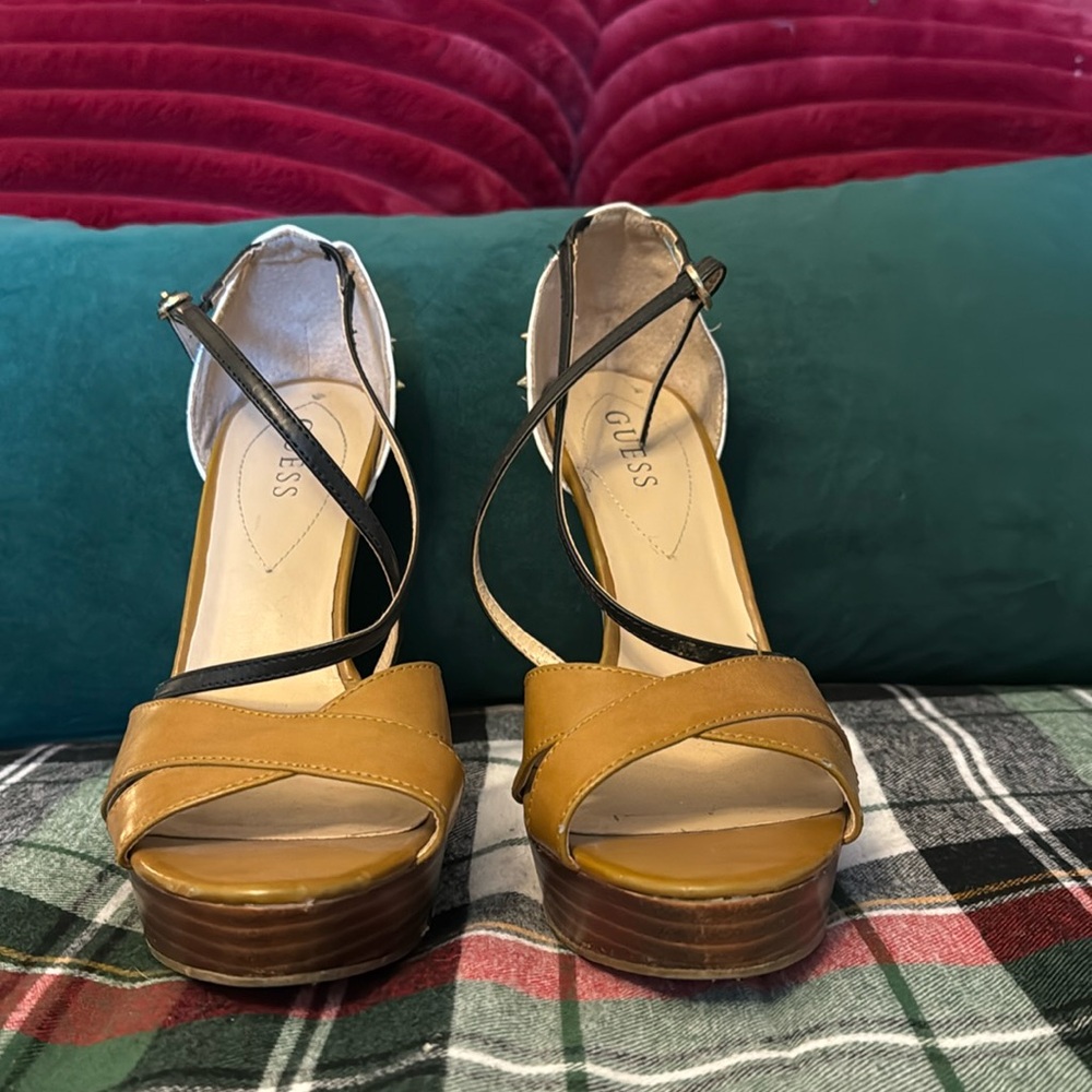 Spikes heels